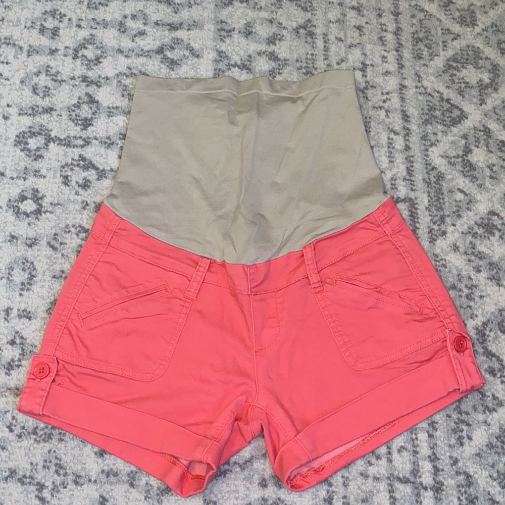 ✨5 for $25✨ Maternity shorts
